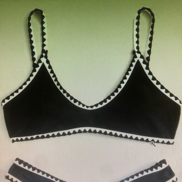 SHEIN Small Black White Contrast Binding Rickrack Bikini Top Swimsuit Padded - Picture 1 of 9